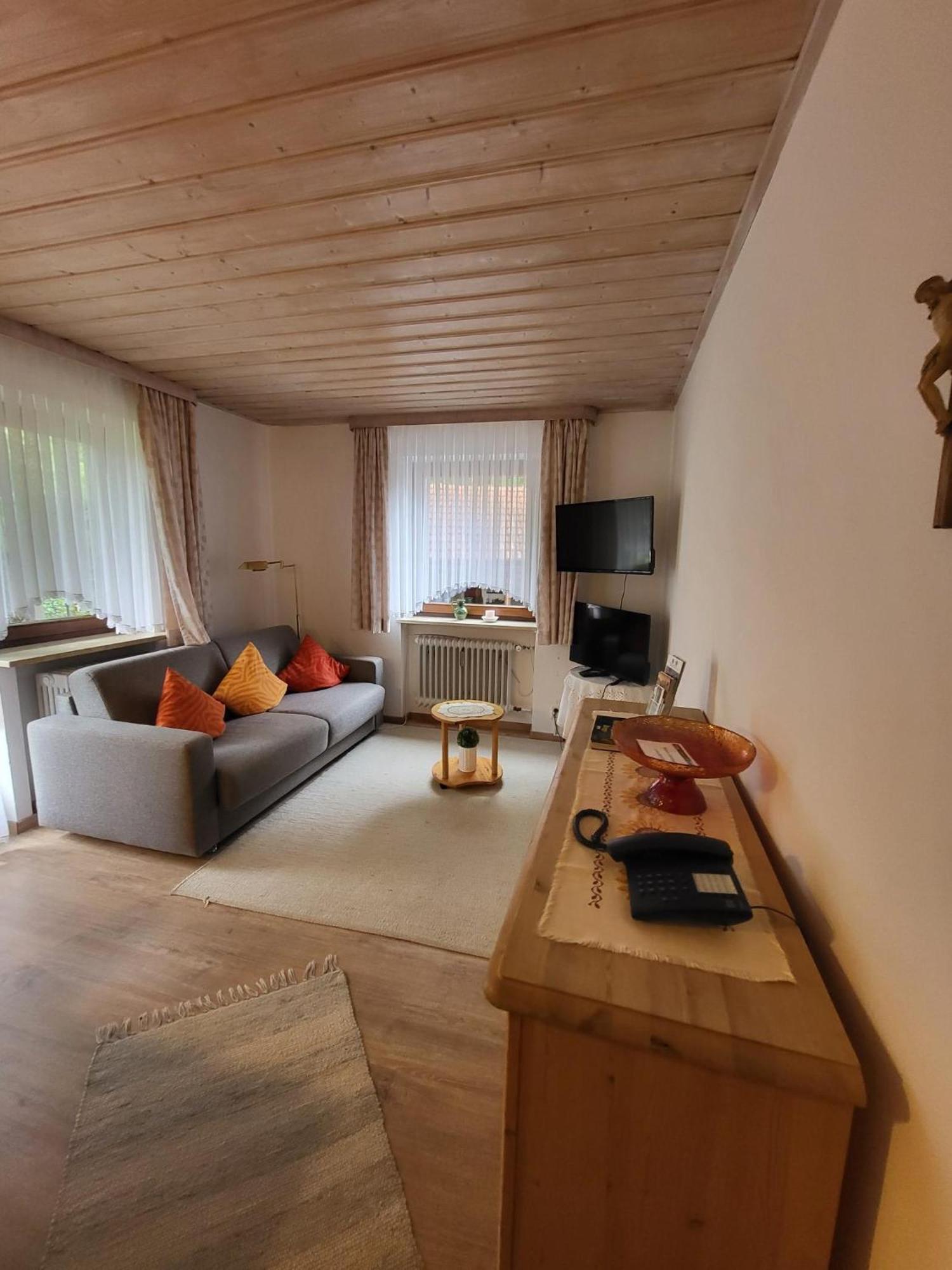 Gasthuis Landhaus Weiss 3*
